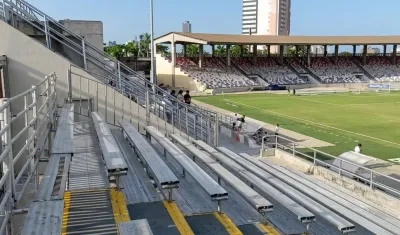Graderías ubicadas en el sector occidental. 
