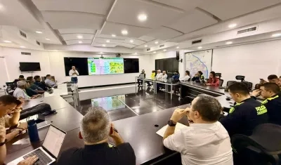 Reunión de seguridad entre las autoridades y comerciantes de Barranquilla. 