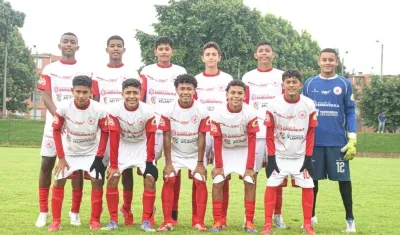 Selección Atlántico sub–13 de fútbol, clasificada a la final.