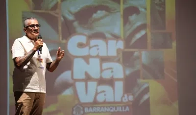 Édgar Blanco en su intervención en el II Congreso Internacional 'Carnaval, Educación y Transmisión de Saberes',