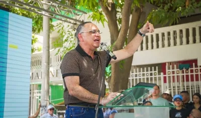 Carlos Pinedo Cuello, alcalde de Santa Marta.