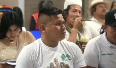 Indígenas participan en la conferencia la 'Ruta de los Pueblos Indígenas por la Transición más allá de los Combustibles Fósiles'.
