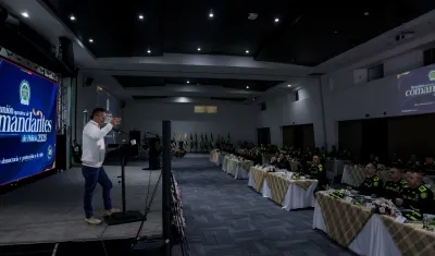 El Presidente Petro en la última reunión pública con los comandantes de la Policía.