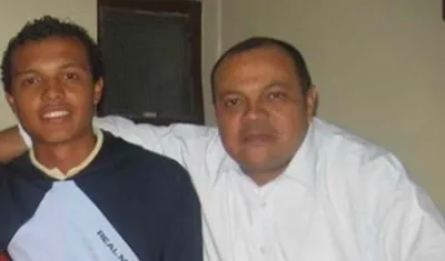 Luis Andrés Colmenares y su padre Luis Alonso Colmenares.