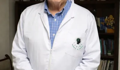 Doctor Pedro Gómez Méndez, líder de Lumina.