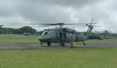  Referencia de helicóptero Sikorsky UH-60 del Ejército