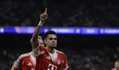 Luis Díaz celebra el primer gol del Bayern Múnich ante Real Madrid. 