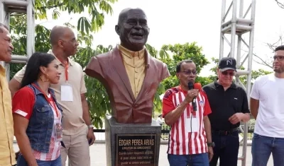En 2024, fue develado el busto de Édgar Perea en la Ventana de Campeones con la presencia de varios de sus hijos. 