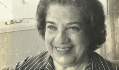 Poetisa Meira Delmar.