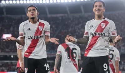Kendry Páez y Sebastián Driussi, jugadores de River Plate.