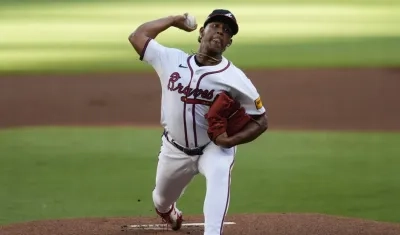 Didier Fuentes, lanzador de los Bravos.