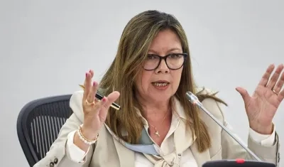 La Fiscal General, Luz Adriana Camargo.
