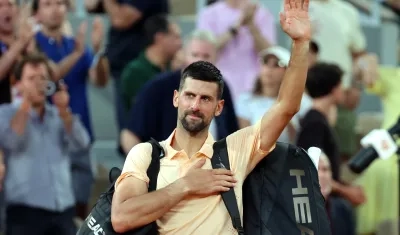 Novak Djokovic despidiéndose. 