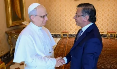 Papa León XIV y el Presidente Petro.