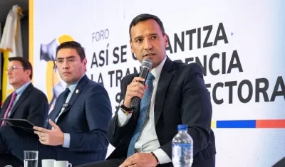 Pedro Sánchez, ministro de Defensa.