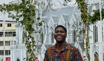 Enrique Mena, fundador de la marca de moda Visaje Negro.