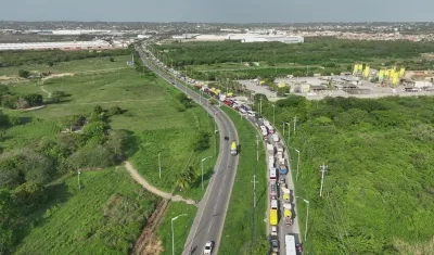 Afectaciones a la movilidad en la vía de La Cordialidad. 