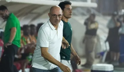 Alfredo Arias, técnico del Junior, se volverá a encontrar con Diego Arias, timonel de Nacional. 