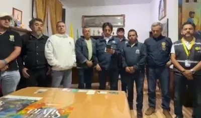 Representantes de los organismos defensores de derechos humanos. 