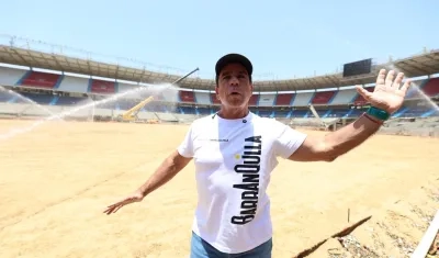 El alcalde Alejandro Char recorrió las obras del estadio junto a Zona Cero.