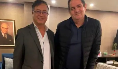 Gustavo Petro y Germán Vargas Lleras.