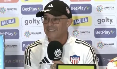 El técnico de Junior, Alfredo Arias.