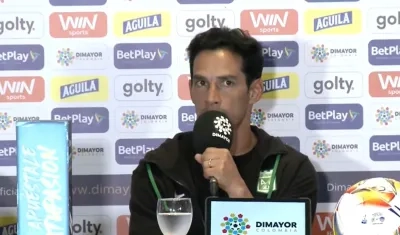 El técnico de Atlético Nacional, Diego Arias.