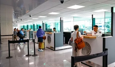 Aeropuerto de Ciudad de México a pocas horas de que inicie el Mundial 2026. 
