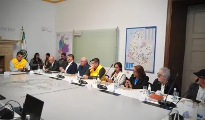 Cumbre de seguimiento institucional a las elecciones.