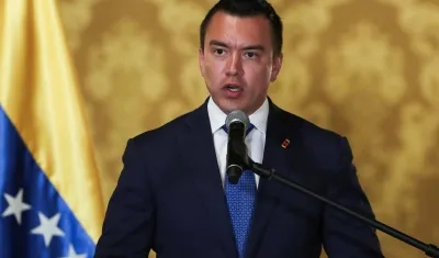 El presidente de Ecuador oficializó la reducción del Gobierno con la fusión de ministerios