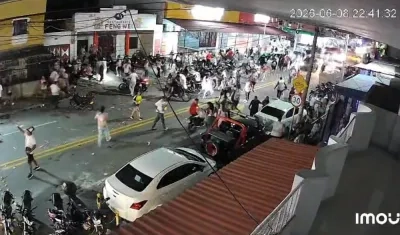 Desmanes en la carrera 21