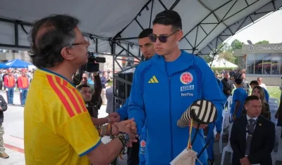 El Presidente de la República, Gustavo Petro y James Rodríguez.