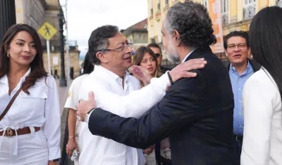 El Presidente Gustavo Petro con el Ministro Armando Benedetti.