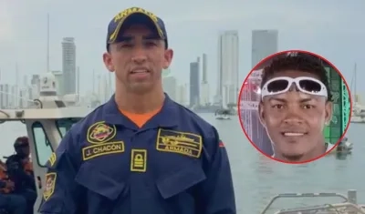 Capitán de Fragata, Julio Chacón - José Luis Márquez. 