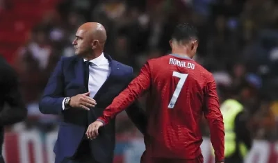 El seleccionador de Portugal, el español Roberto Martínez, y Cristiano Ronaldo.
