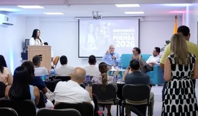 Presentación oficial de los nuevos programas de la Institución de Educación Superior Litoral.