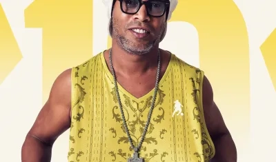 Ronaldinho estrena su sello disquero con el álbum musical ‘Camisa 10’