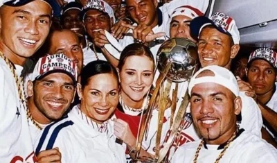 Celebración de Junior en 2004.