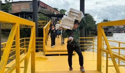 Traslado de material electoral en la primera vuelta