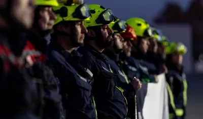 Unidad Especializada de Bomberos, USAR boCH, se preparan para embarcar rumbo a Venezuela