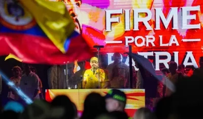 El candidato Abelardo De La Espriella en la celebración de su victoria en primera vuelta.