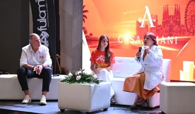Edgardo Pantoja, Salwa Maloof, directora de Fulamic, y Silvia Salva durante la presentación de la carrera.