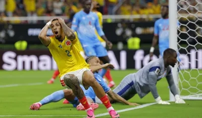 Daniel Muñoz, autor del gol del triunfo de Colombia, tuvo otra opción de anotar comenzando el partido.
