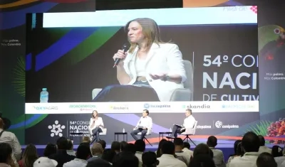 Presidenta de Amcham durante su participación en el Congreso de Fedepalma, en Barranquilla.