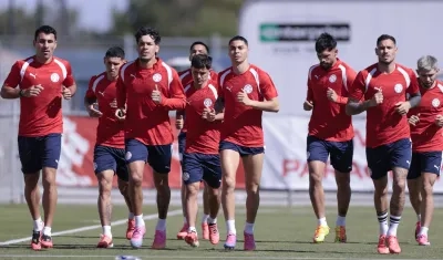 Integrantes de la selección paraguaya durante un entrenamiento. 