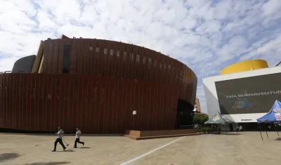 Fachada de la Arena USC. 