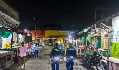 Policía en el centro de Barranquilla. 