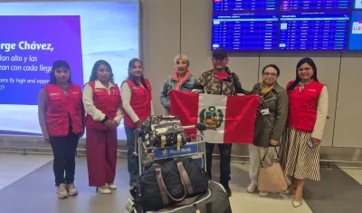 Los tres adultos mayores peruanos que resultaron afectados en los terremotos de Venezuela.