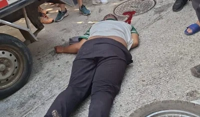 El joven quedó muerto en el lugar de los hechos. 