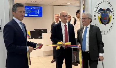 Inauguración de la nueva sede del Consulado de Colombia.